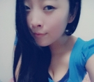 默默。